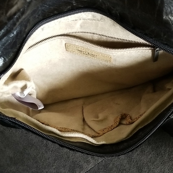 Matt & Nat crossbody bag NWOT - Picture 3 of 3